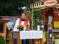 Pfarrer Guido Wachtel beim ökumenischen Gottesdienst auf der Markt Sommerwiese 13. Sept. 2020 am 